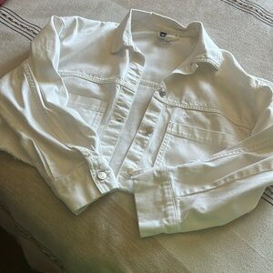 White cropped jean jacket